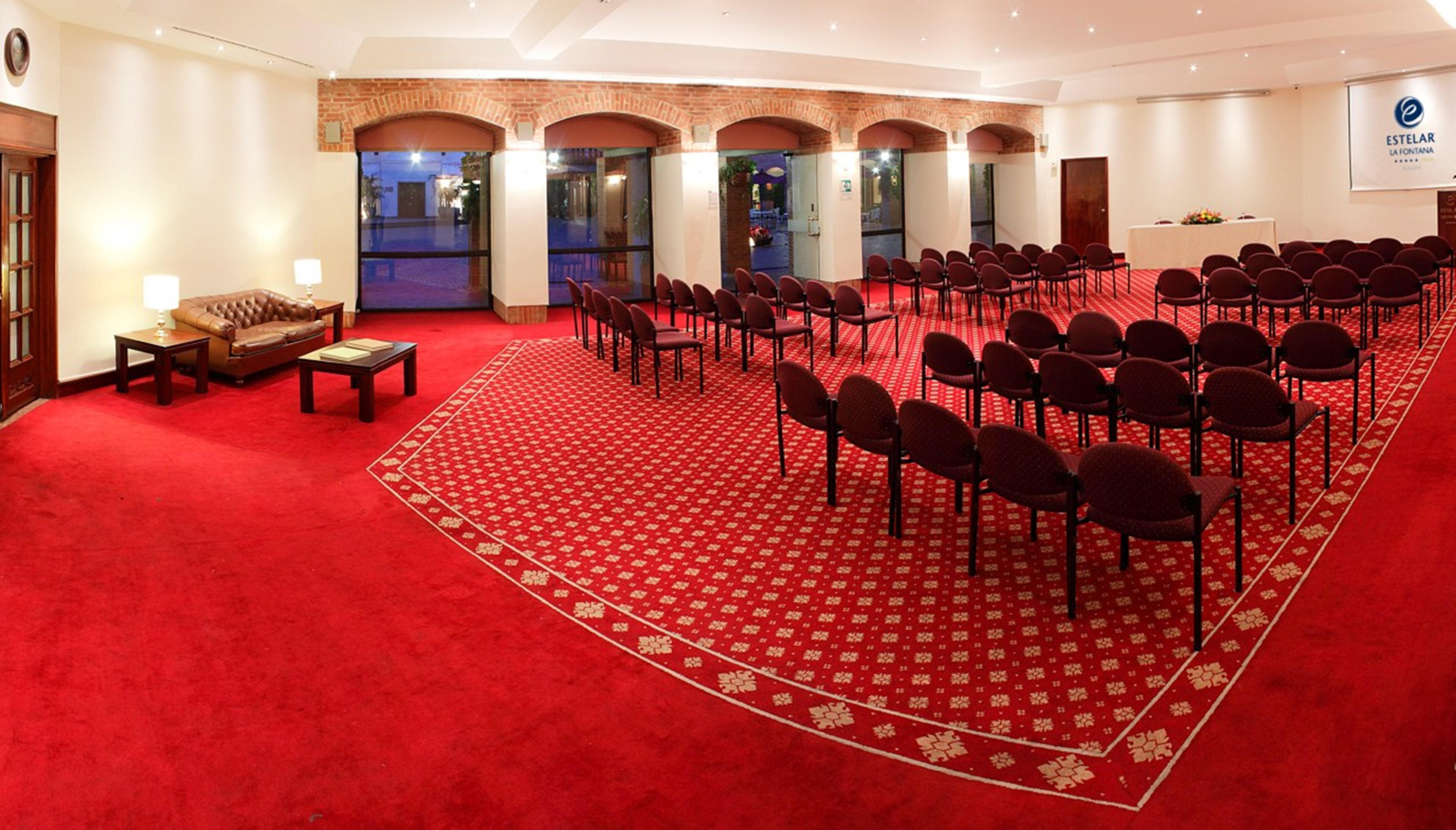 Hotel Estelar La Fontana โบโกตา ภายนอก รูปภาพ The hotel's ballroom