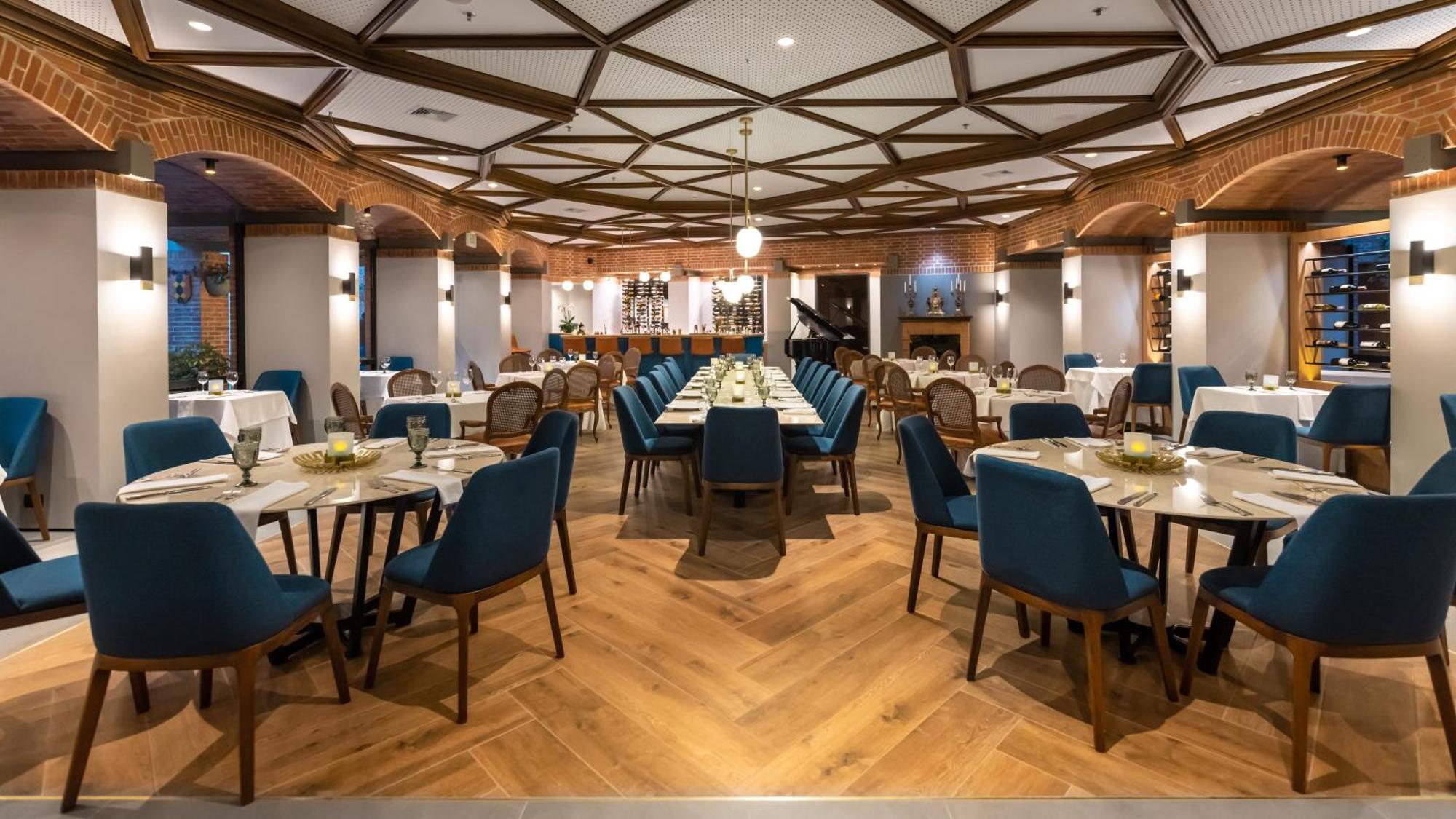 Hotel Estelar La Fontana โบโกตา ภายนอก รูปภาพ The interior of the restaurant