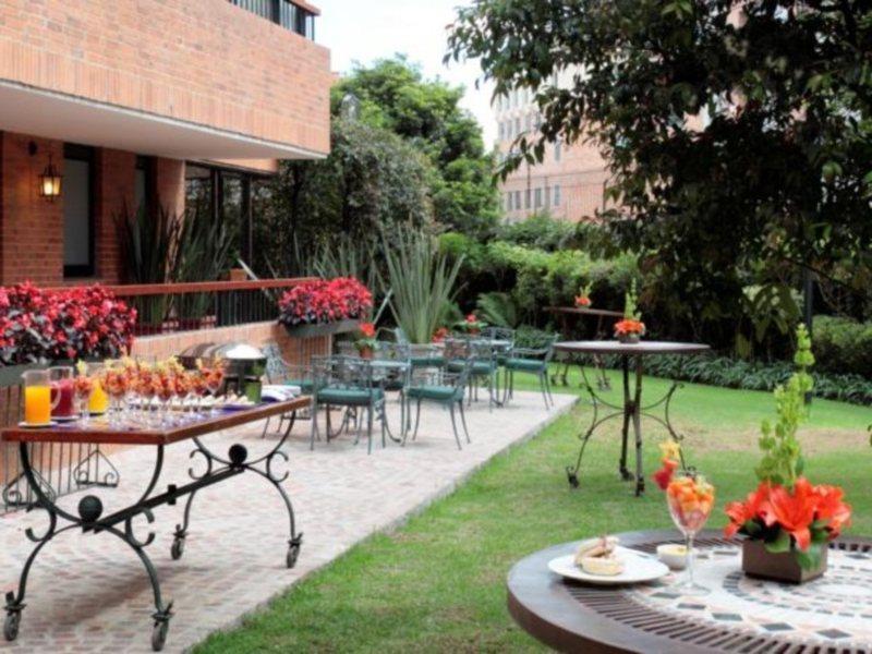 Hotel Estelar La Fontana โบโกตา ภายนอก รูปภาพ Garden