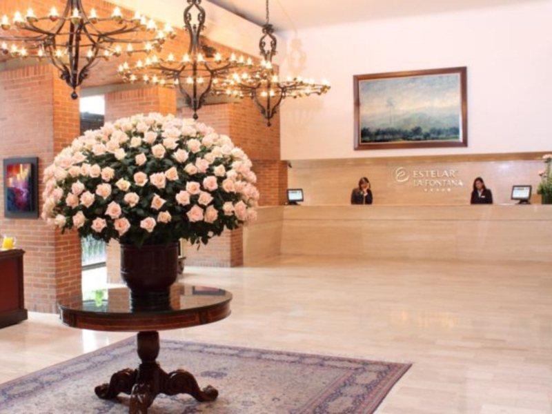Hotel Estelar La Fontana โบโกตา ภายนอก รูปภาพ Reception